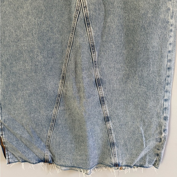 Levi’s Icon Denim Maxi Skirt sz 31 “Not in the Mood” Stone Wash Side Slit - Picture 3 of 15